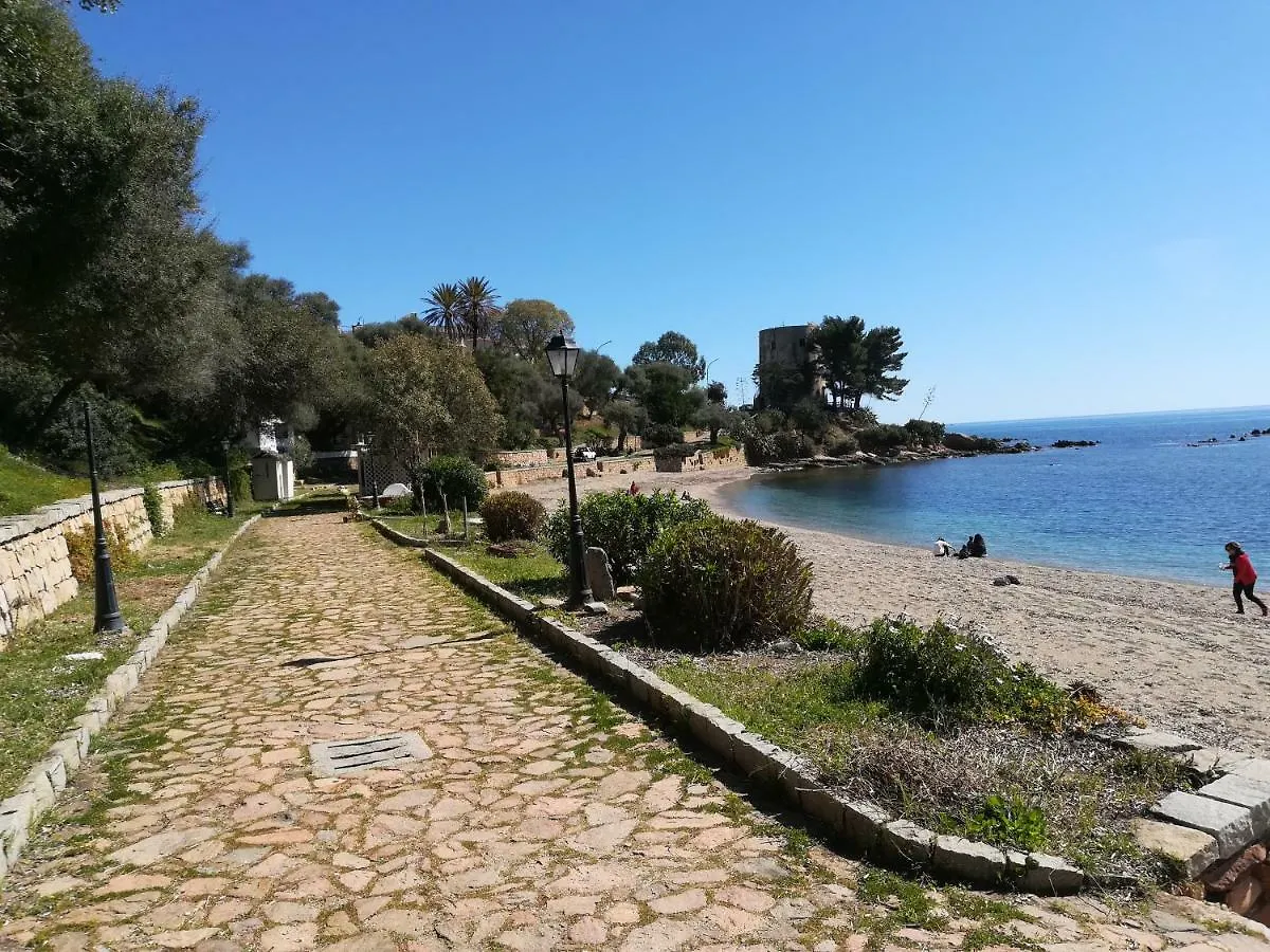 Assumbra Casa Vacanze Santa Maria Navarrese Apartment